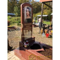 Памятники из Лезниковского гранита в Курганинске Памятники из Лезниковского гранита в Курганинске